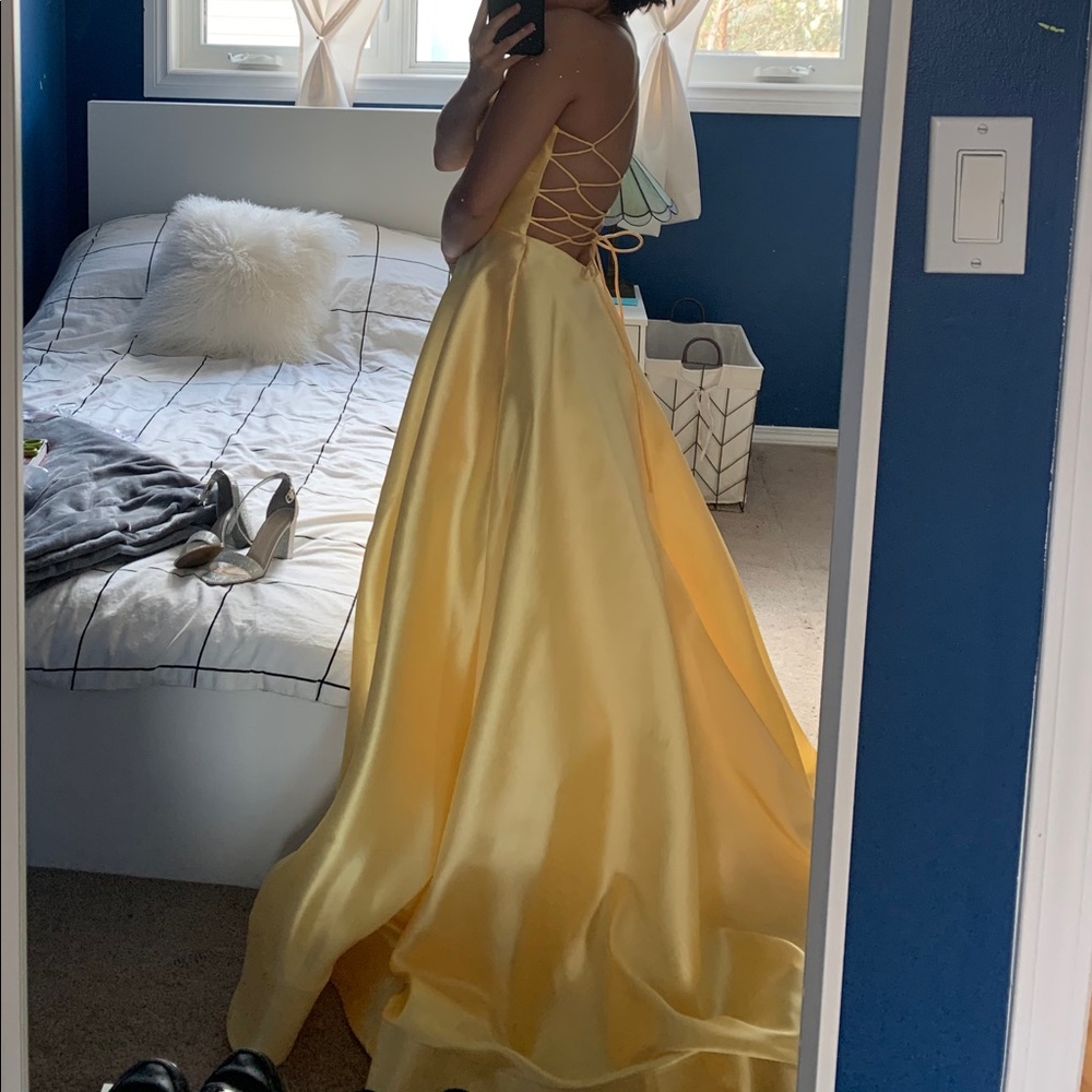 Sherri hill prom dress - Picture 4 of 4
